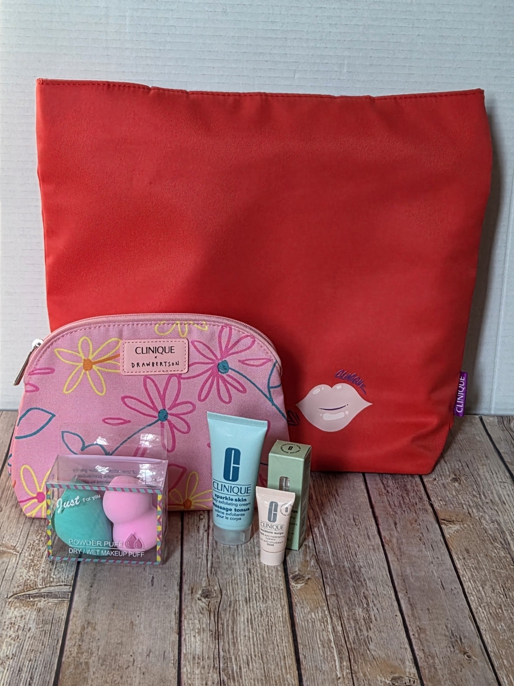 Clinique Floral Pink Cosmetic Bag & Red Tote & Skincare Travel Set